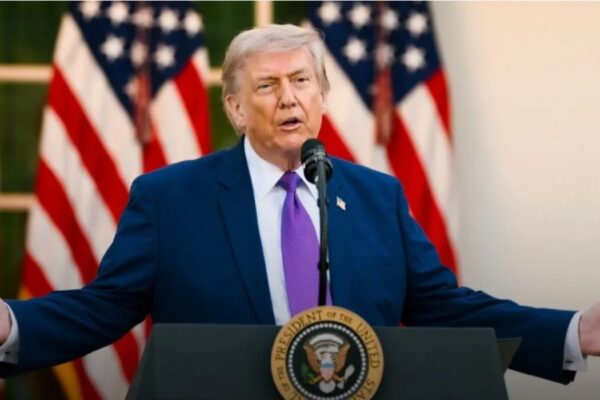 Трамп отбасына криптобанк ашуға алдын ала рұқсат берілді