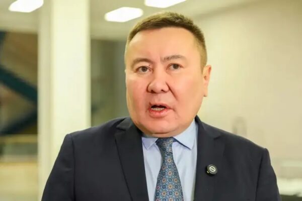 Сарапшы: Сайлау науқанында партиялар арасындағы пікірталас күшейді
