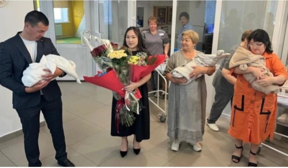 Павлодар облысында отбасы үшем сәбиді қарсы алды