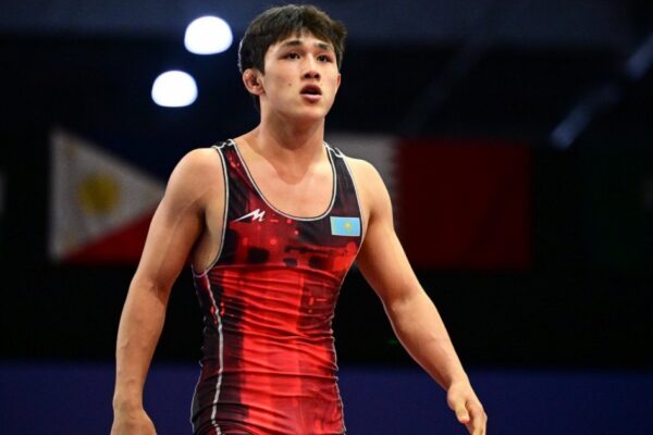 Бекасыл Асамбек U20 әлем чемпионатында күміс алды