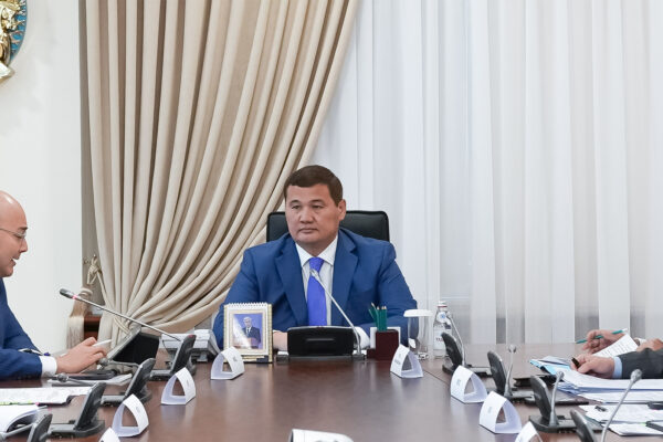 Премьер-министрдің бірінші орынбасары бірқатар елдермен сауда-экономикалық ынтымақтастық мәселелері бойынша кеңес өткізді