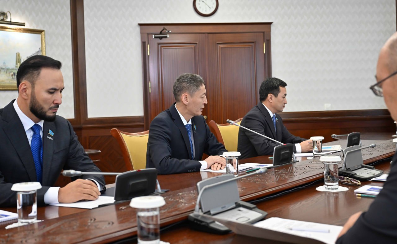 Тоқаев партия фракцияларының жетекшілерімен кездесті