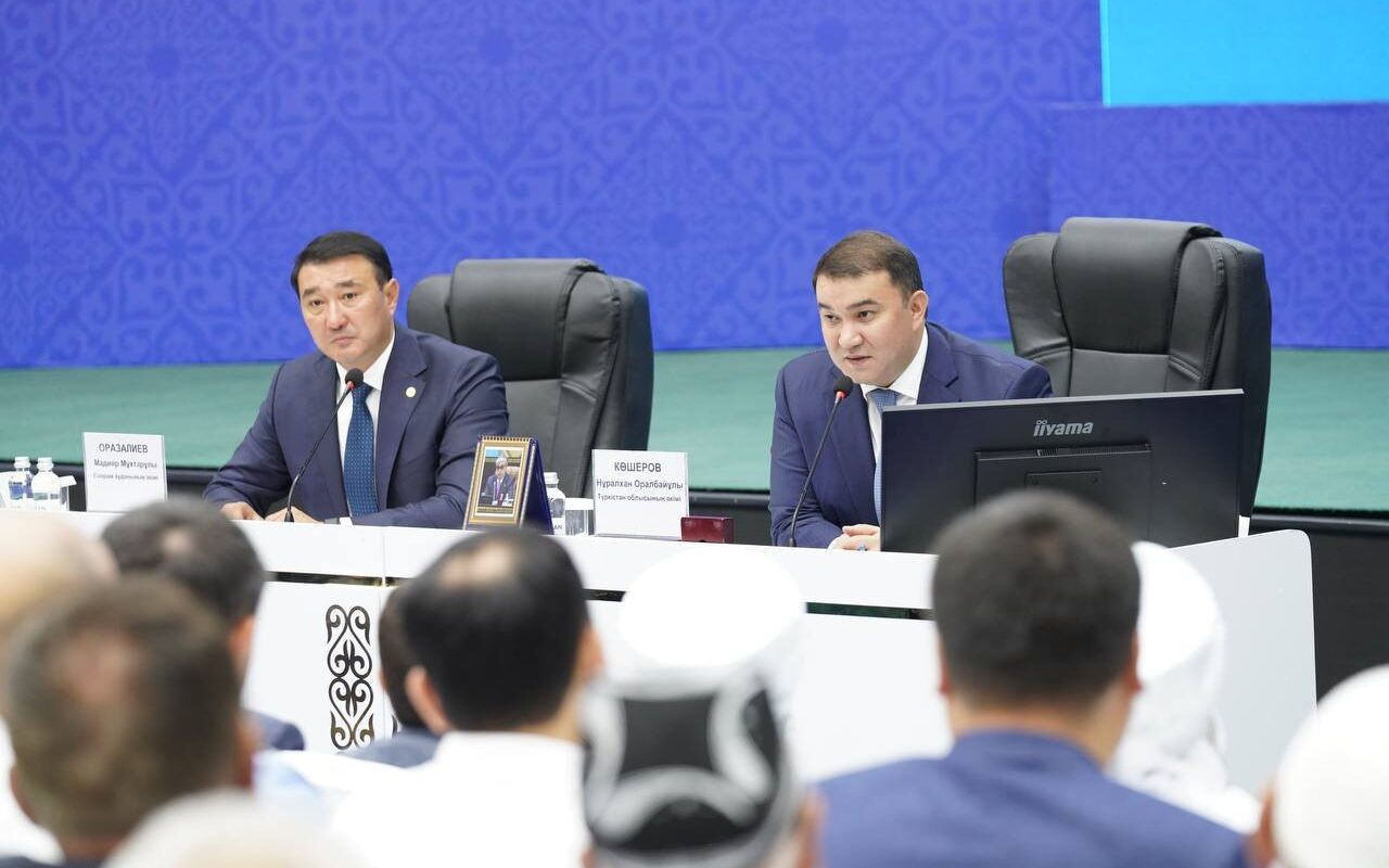 Сайрам тұрғындарының мәселелерін Нұралхан Көшеров тыңдады