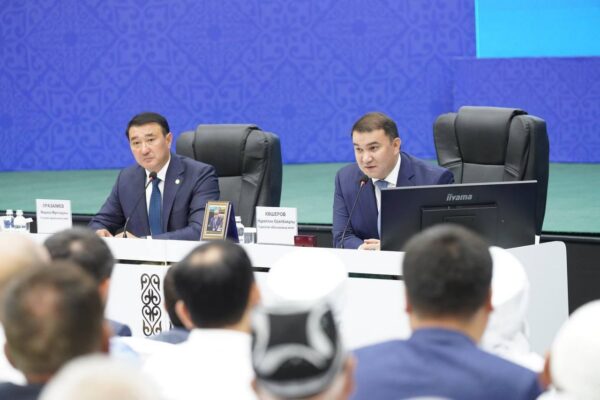 Сайрам тұрғындарының мәселелерін Нұралхан Көшеров тыңдады