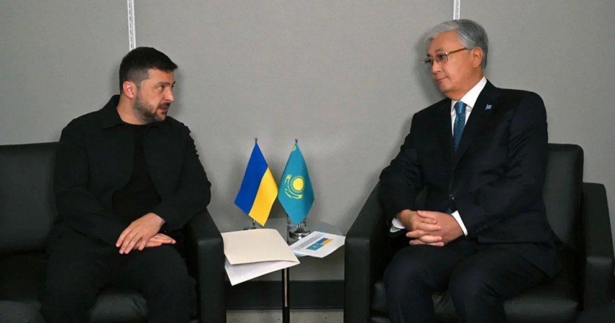 Тоқаев Зеленскийді Украина Тәуелсіздігінің 35 жылдығымен құттықтады