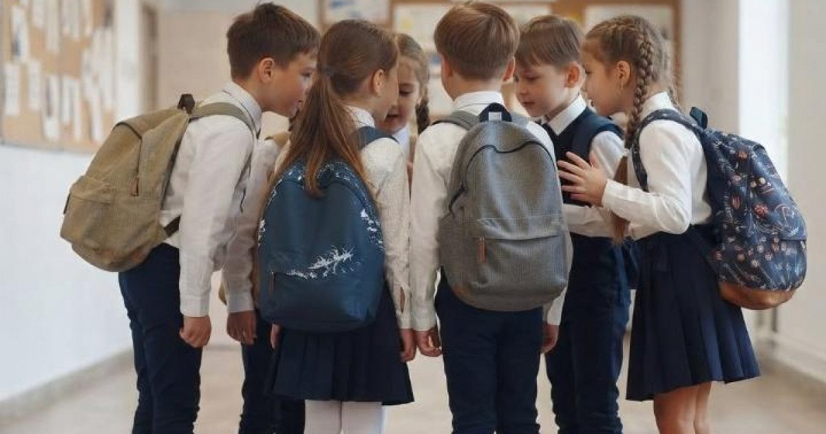 Мектеп рюкзагын таңдау: Денсаулық сақтау министрлігінің кеңестері