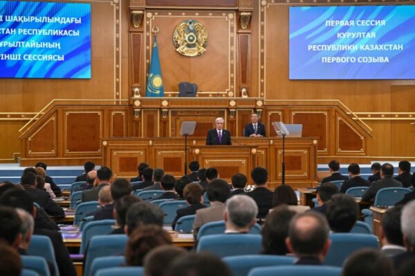 Тоқаев: Нағыз отаншыл азамат үшін халқына адал қызмет етуден асқан бақыт жоқ