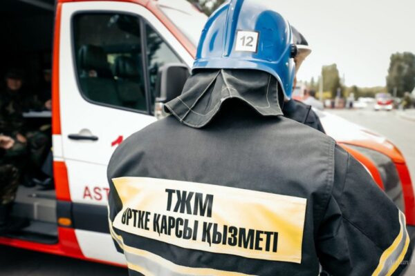 Алматыда 16 қабатты үйде өрт: 127 тұрғын эвакуацияланды