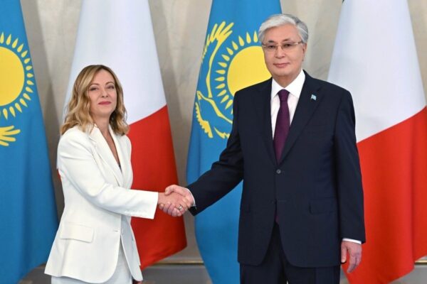 Тоқаев Мелониді Италия тарихындағы ең ұзақ қызмет еткен үкіметпен құттықтады