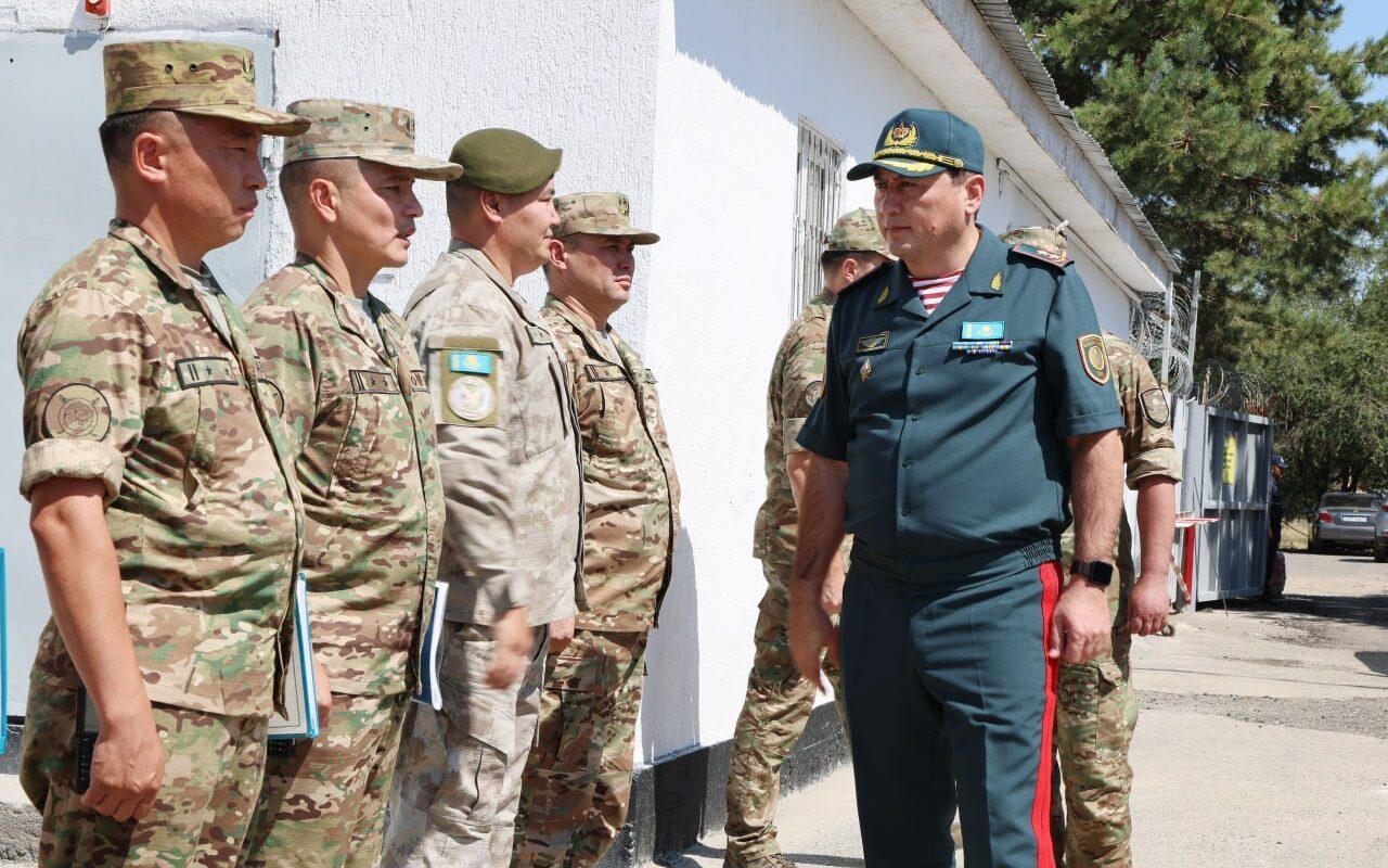 Ұлттық ұлан Бас қолбасшысы Жетісудағы әскери бөлімді тексерді