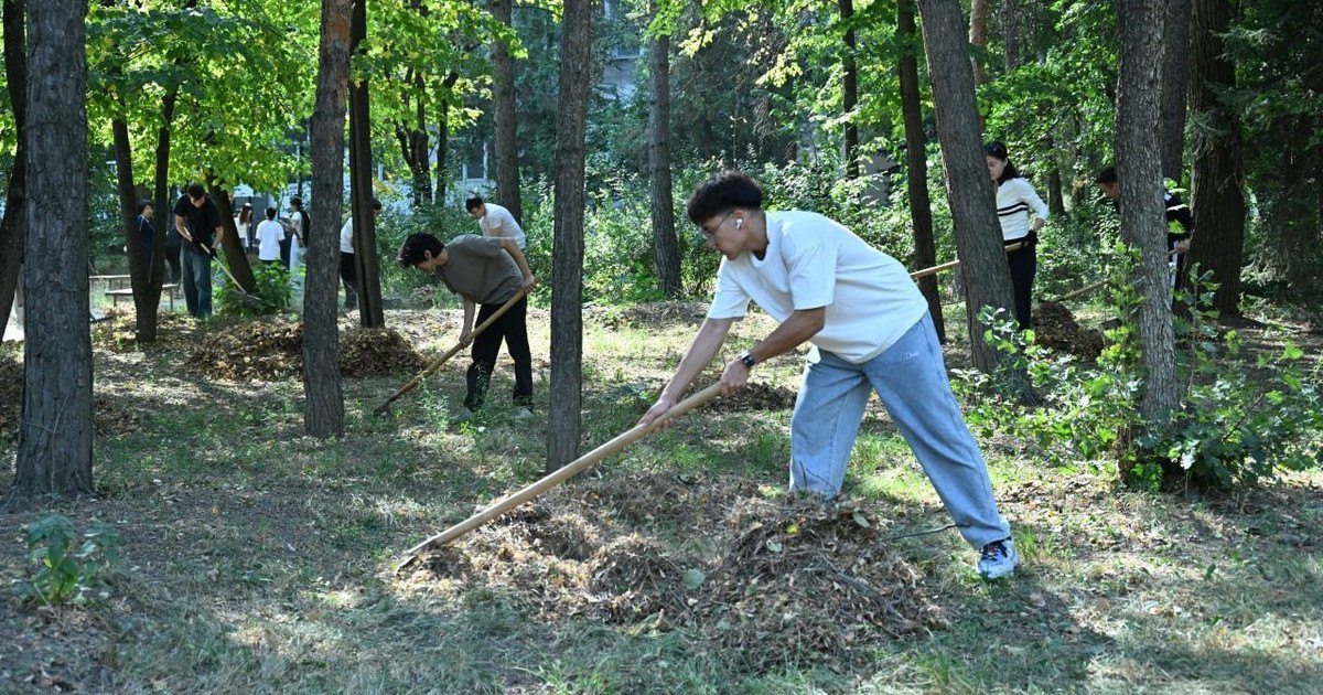 Әл-Фараби атындағы ҚазҰУ-да «Таза Қазақстан» сенбілігі өтті