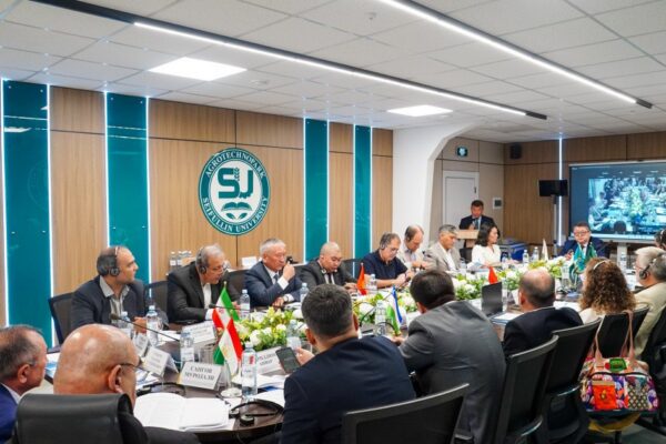 Орталық Азияда ұсақ күйіс қайыратын жануарлар обасына қарсы өңірлік стратегия талқыланды