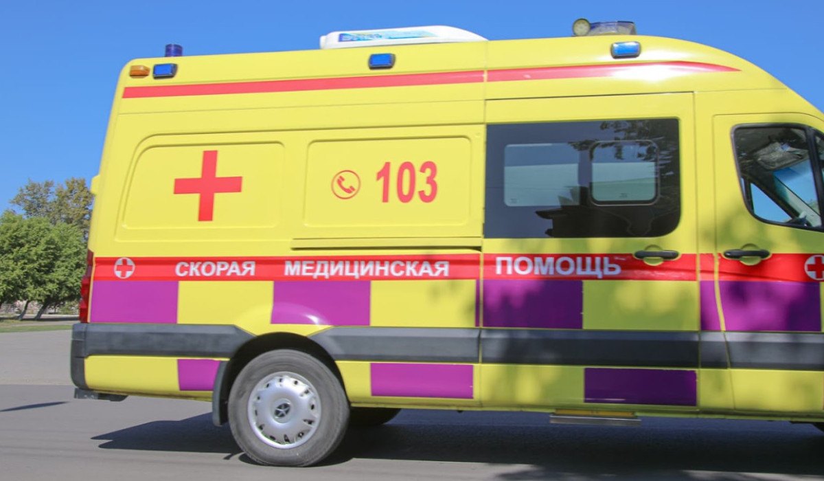Шымкентте бес қабатты үйден екі баланың мәйіті табылды