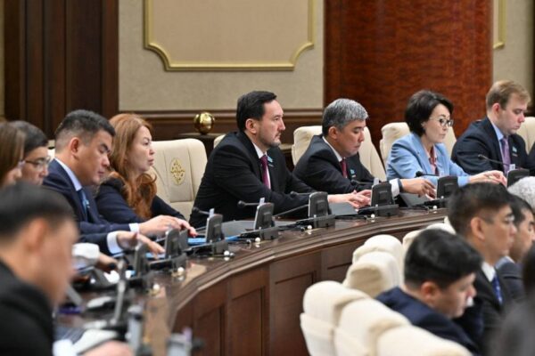 Құрылтай депутаттары үшжылдық бюджет жобасын бірінші оқылымда қолдады