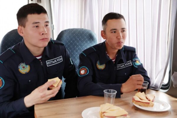 Ұлттық ұлан бөлімінде IVECO шағын автобусынан жылжымалы асхана жасалды