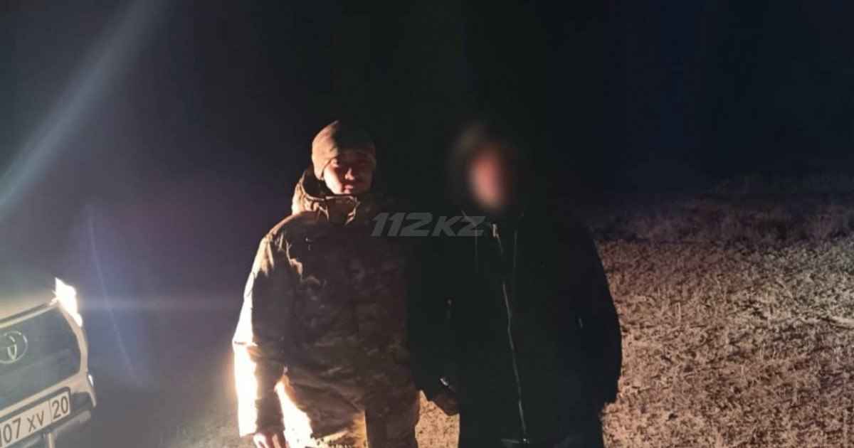 Ұлытау облысында құтқарушылар скутері бұзылған ер адамды тапты